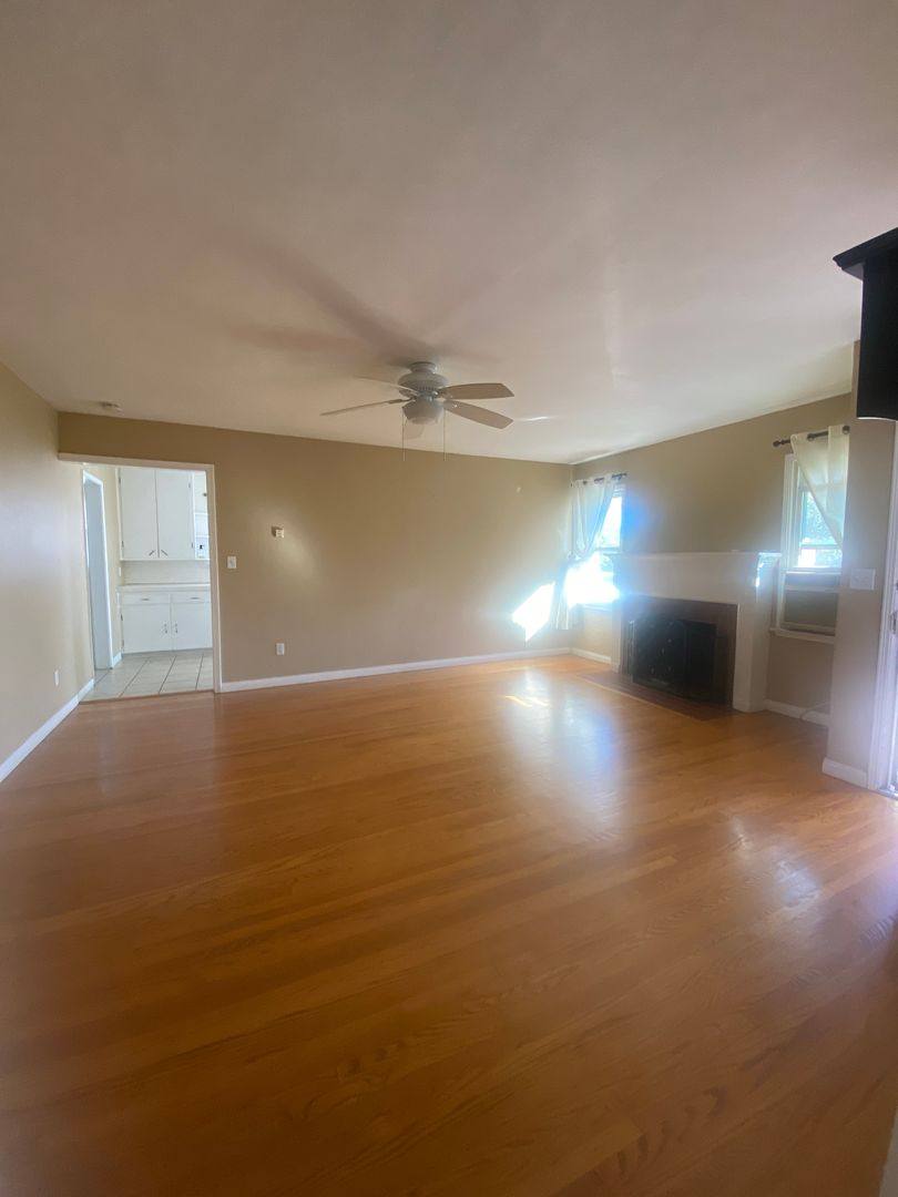 Apartment for rent at 409 E Puente St, Covina, CA 91723