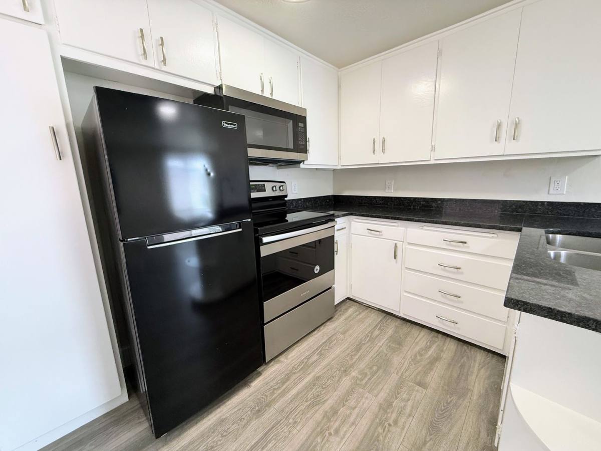 Apartment for rent at 2544 S 200 E, Salt Lake City, UT 84115