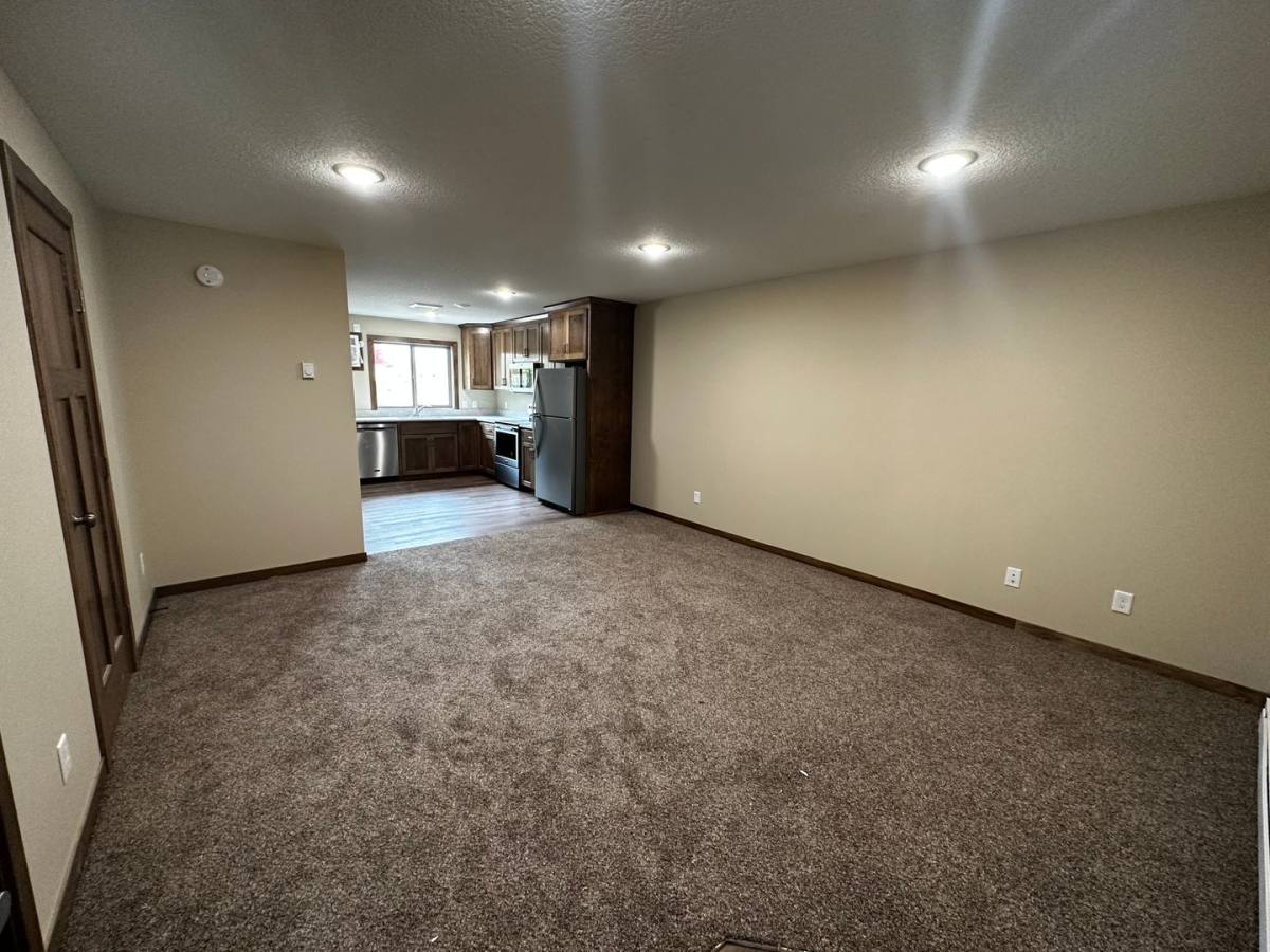 Apartment for rent at 1009 3rd Ave NE, Buffalo, MN 55313