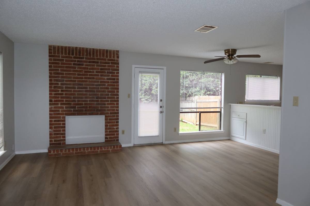 Apartment for rent at 4804 Putters Cove, Austin, TX 78744