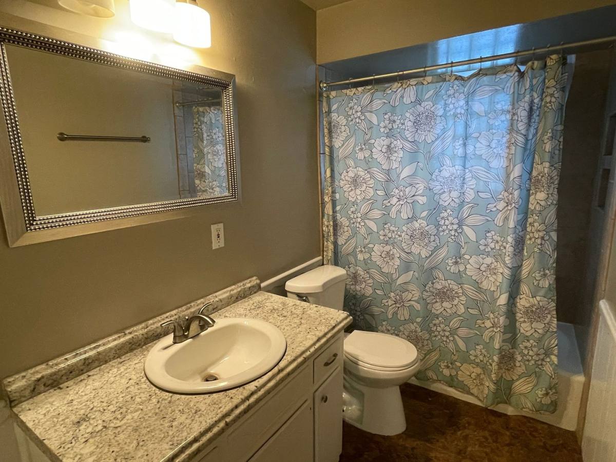 Apartment for rent at 804 NW 21st St, Oklahoma City, OK 73106