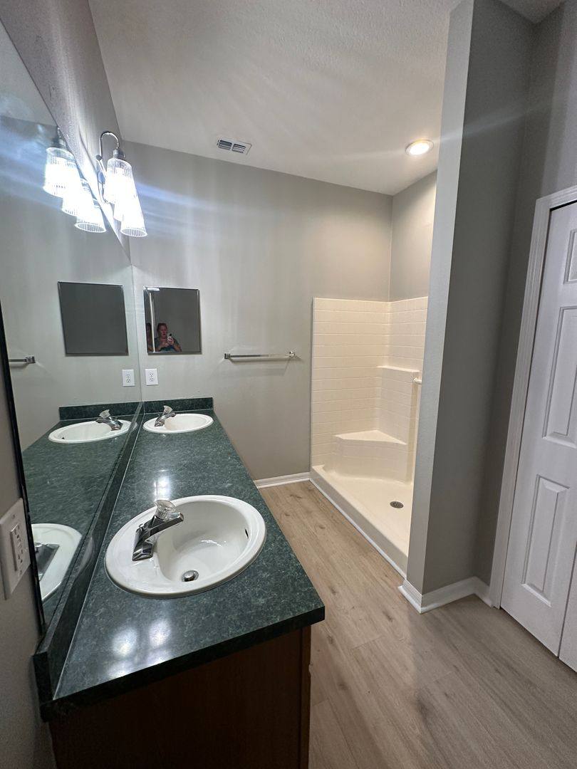 House for rent at 313 Heritage Estates Lane, Deland, FL 32720
