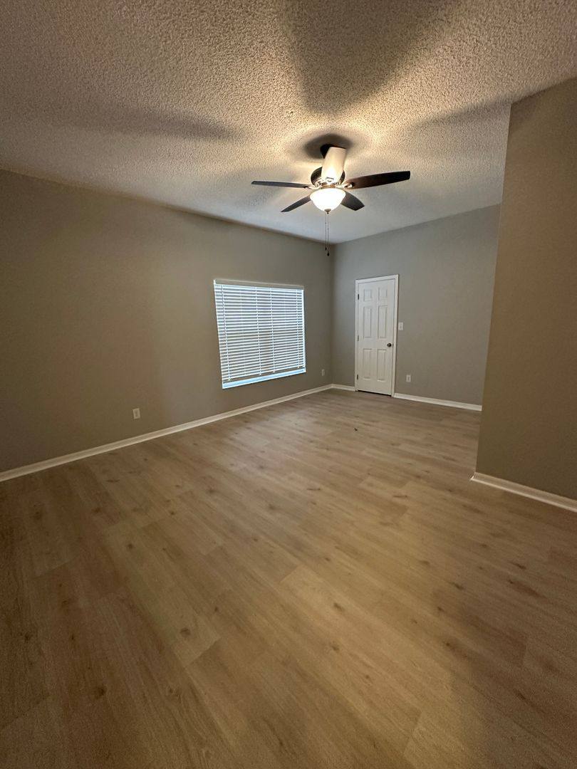 House for rent at 313 Heritage Estates Lane, Deland, FL 32720