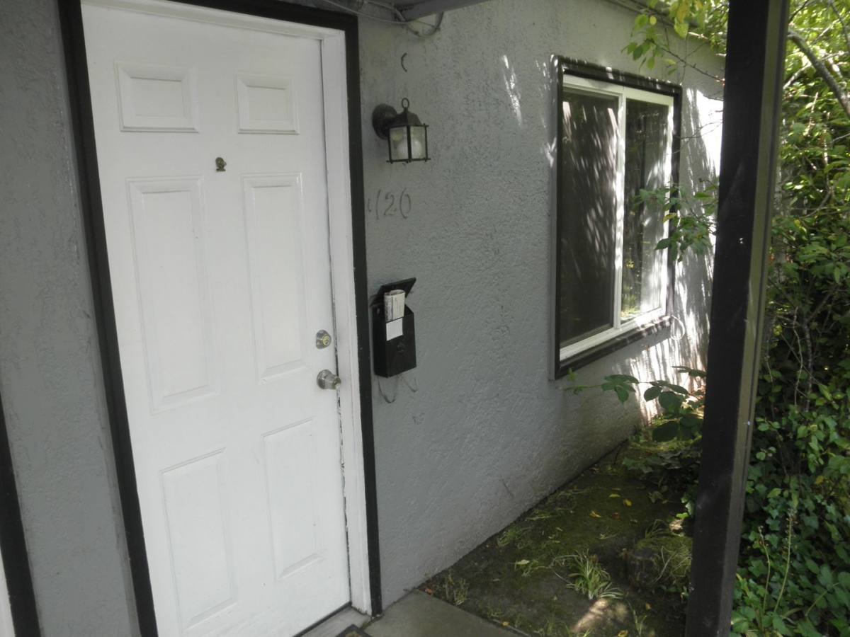 House for rent at 1120 3rd St NW, Salem, OR 97304