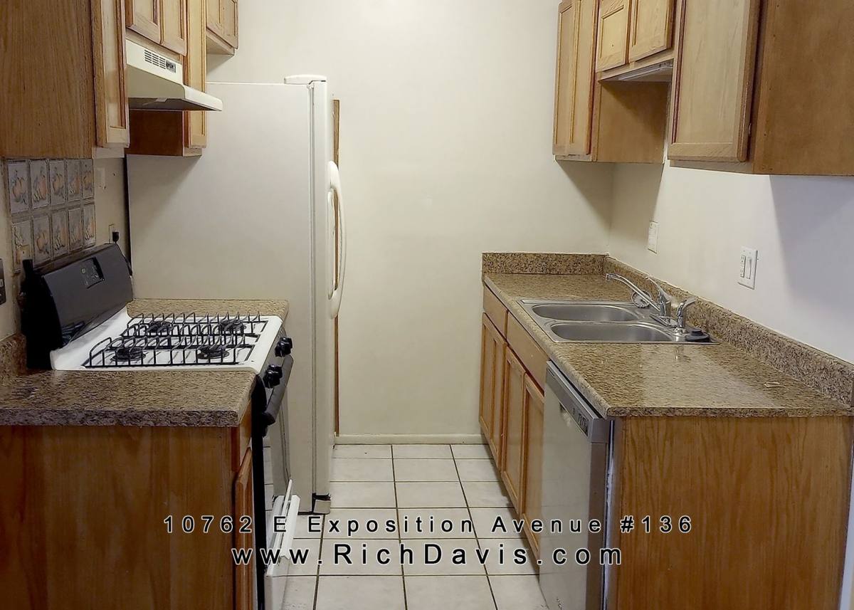 Apartment for rent at 10762 E Exposition Ave, Aurora, CO 80012