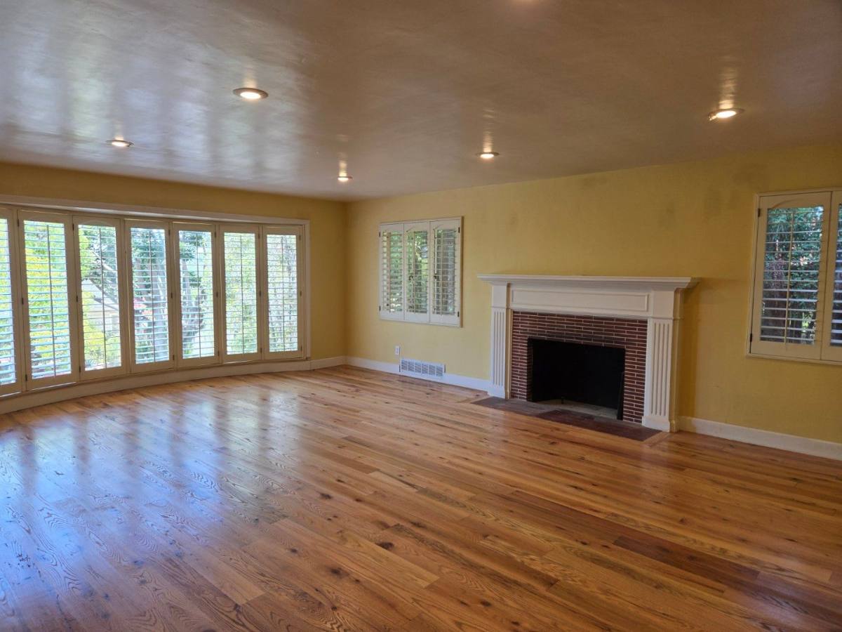 House for rent at 4971 Cresita Dr, San Diego, CA 92115