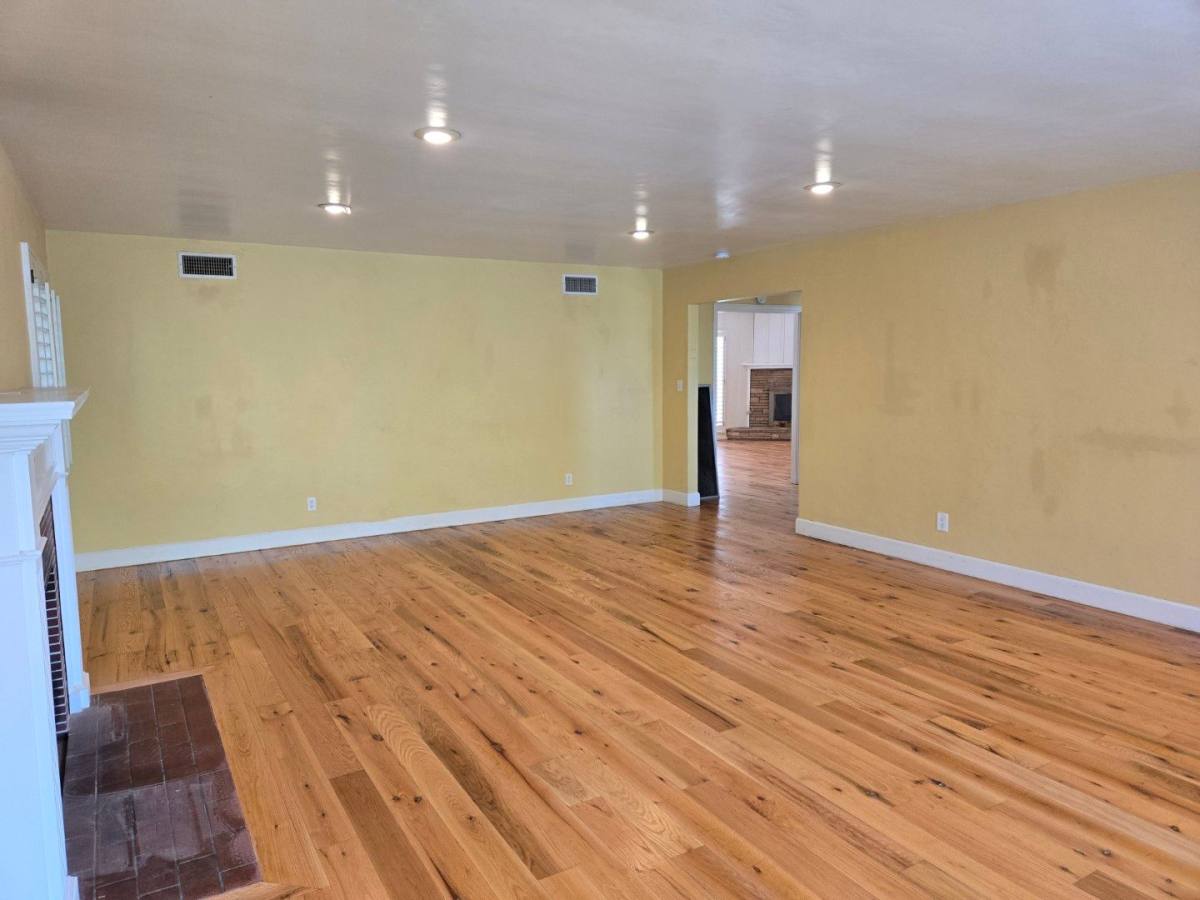 House for rent at 4971 Cresita Dr, San Diego, CA 92115