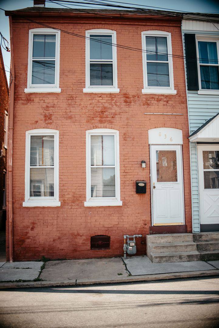 House for rent at 836 Houston St, Columbia, PA 17512
