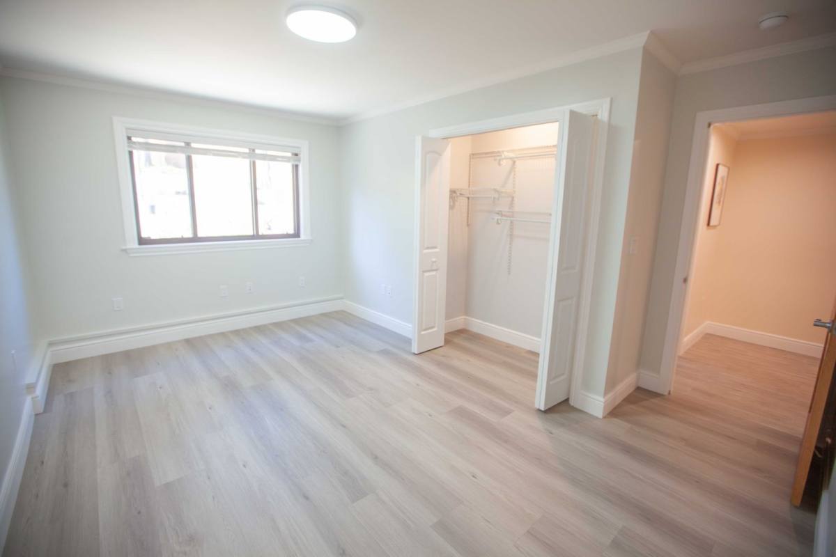 Apartment for rent at 52 Camelot Court, Daly City, CA 94015