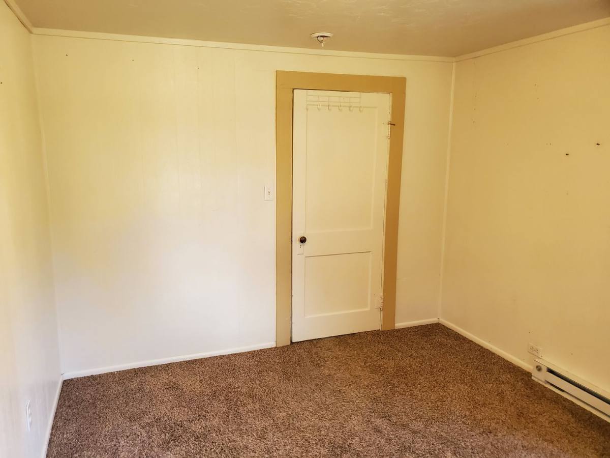 House for rent at 1034 S Main Strreet, Union, OR 97883