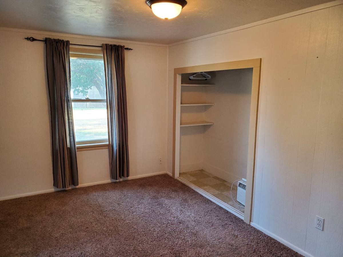 House for rent at 1034 S Main Strreet, Union, OR 97883