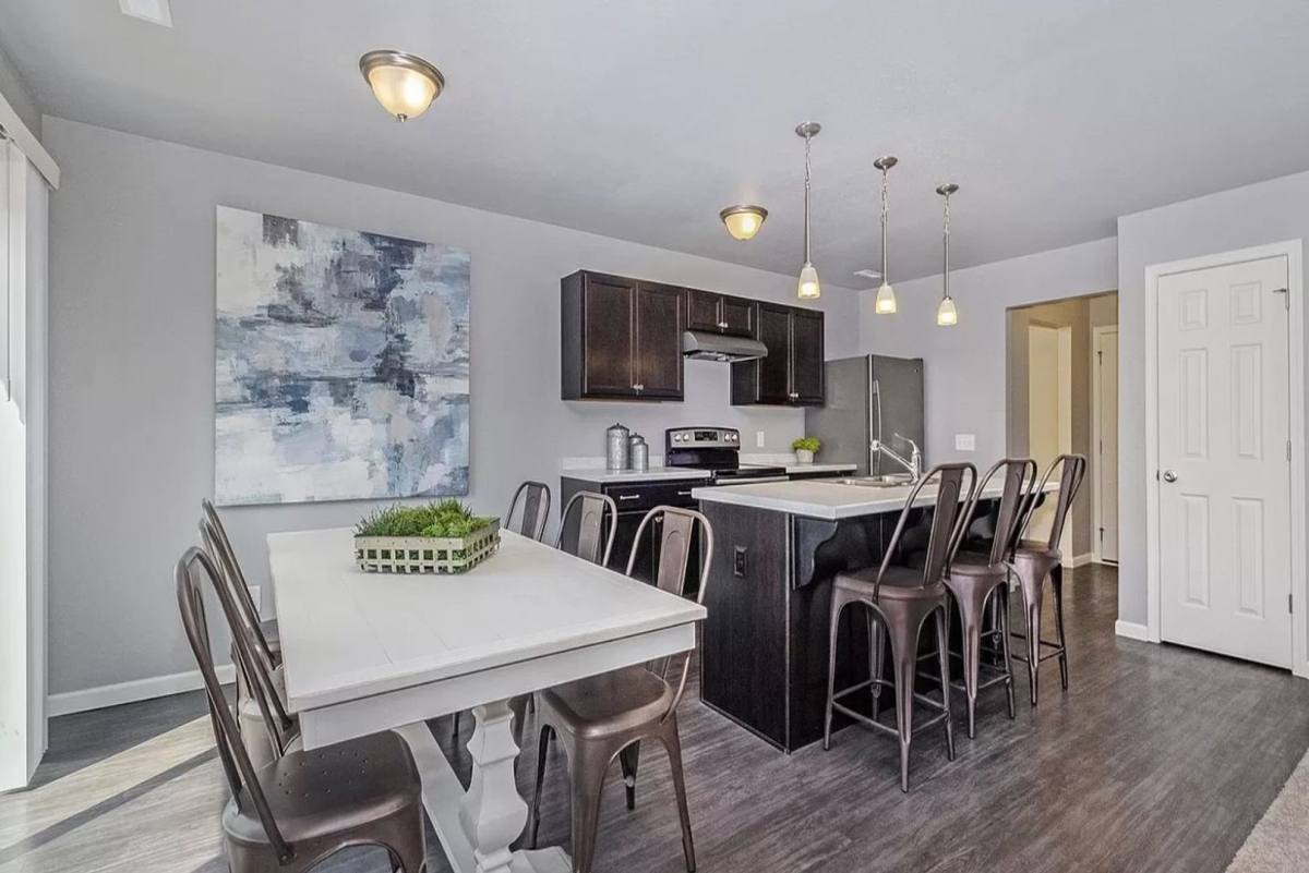 Condo for rent at 1010 W Villas Dr, Vicksburg, MI 49097