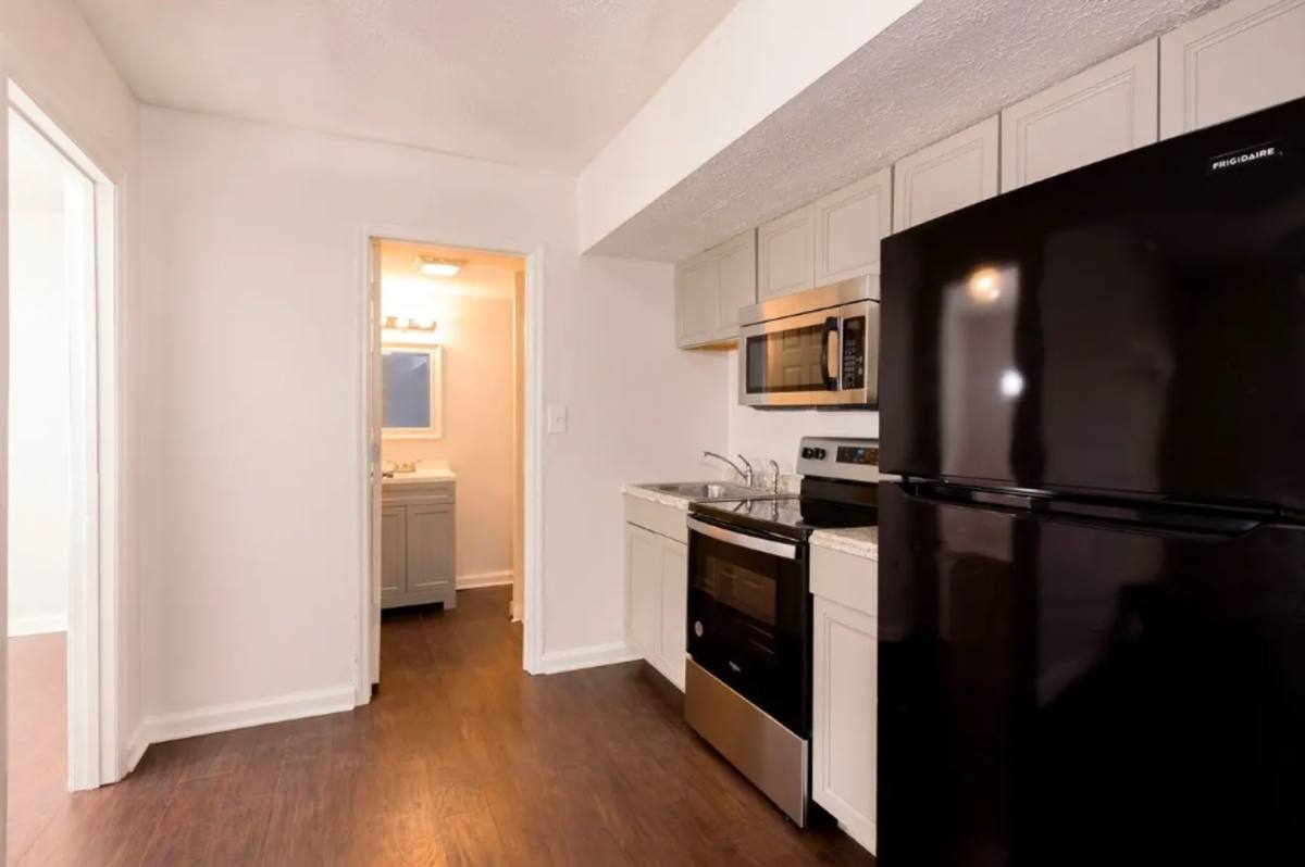 Apartment for rent at 27 E Washington St, Winchester, KY 40391