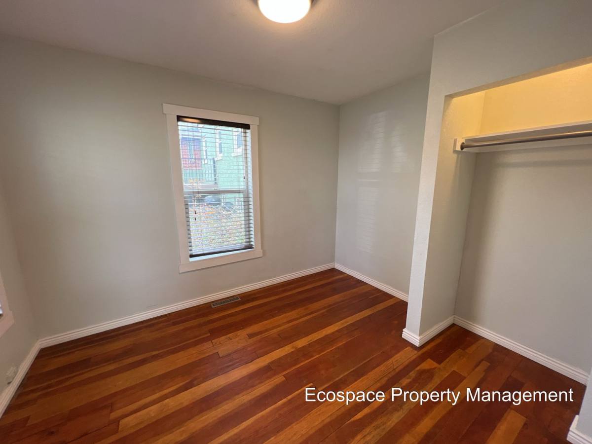 House for rent at 5044 N Lincoln St, Denver, CO 80216