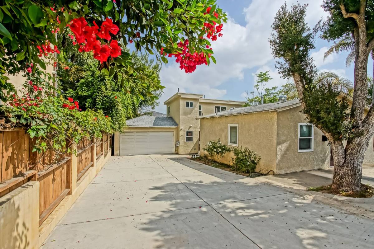 Apartment for rent at 1741 2nd St, Manhattan Beach, CA 90266