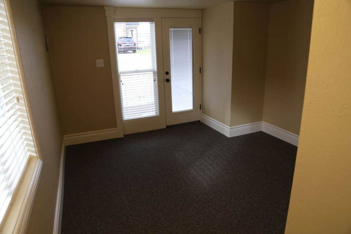 Apartment for rent at 685 SE Vera Ave, Corvallis, OR 97330