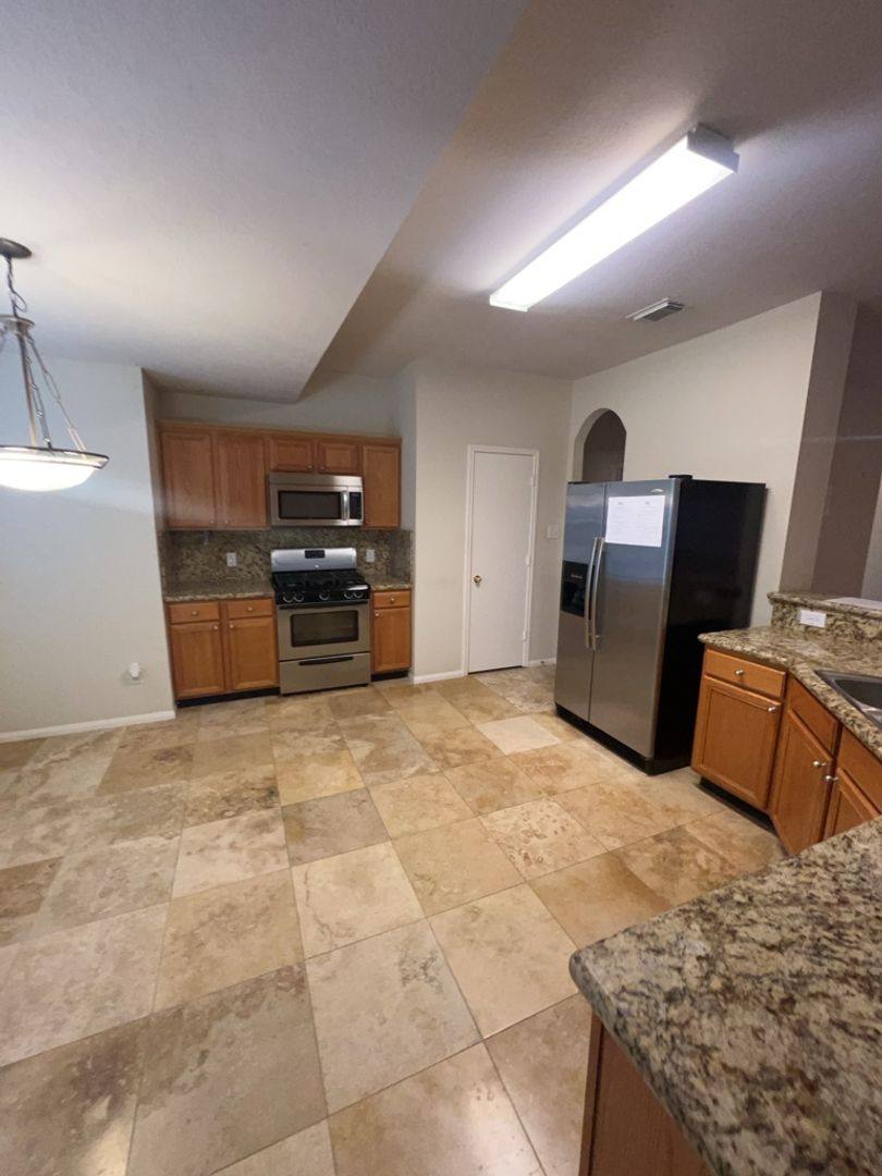 House for rent at 5523 Dapplewood Lane, Katy, TX 77449