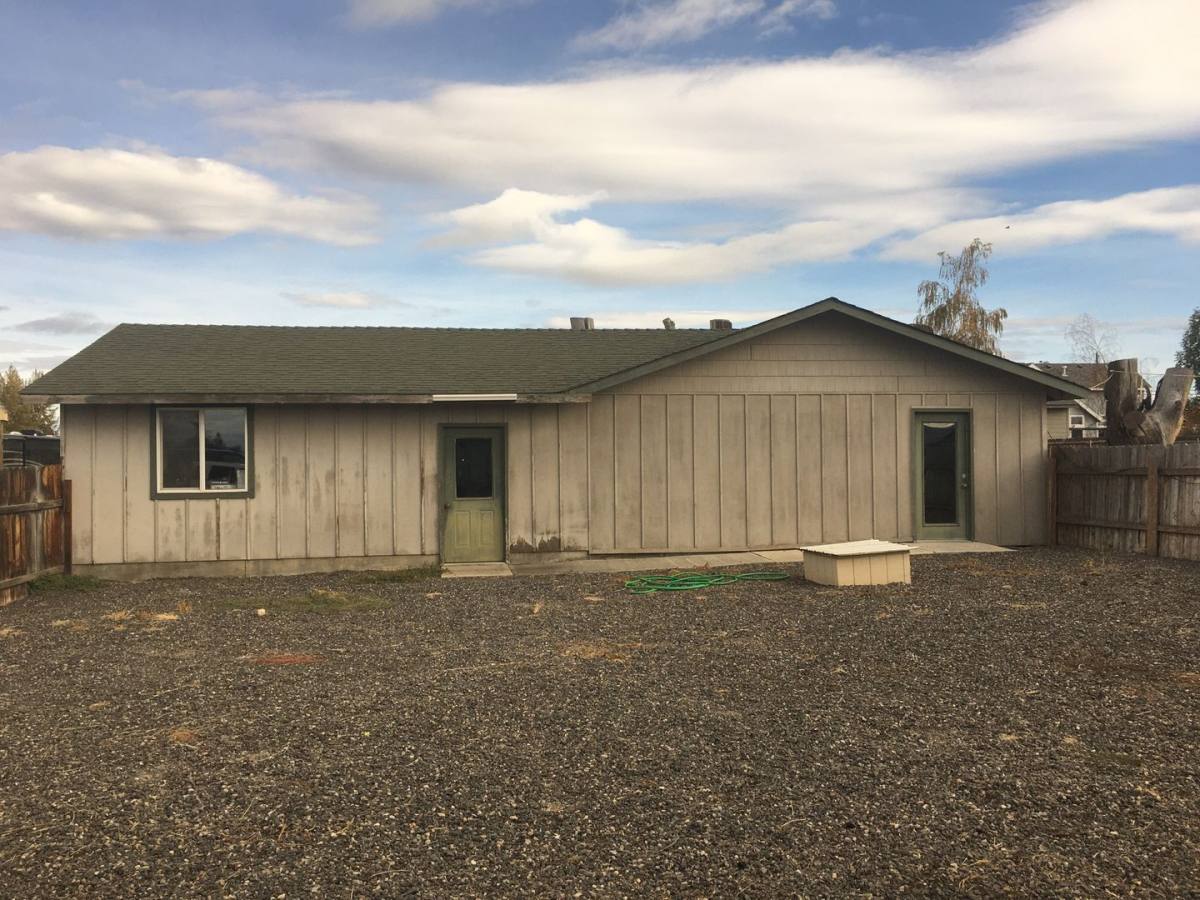 House for rent at 2297 NW Maple, Redmond, OR 97756