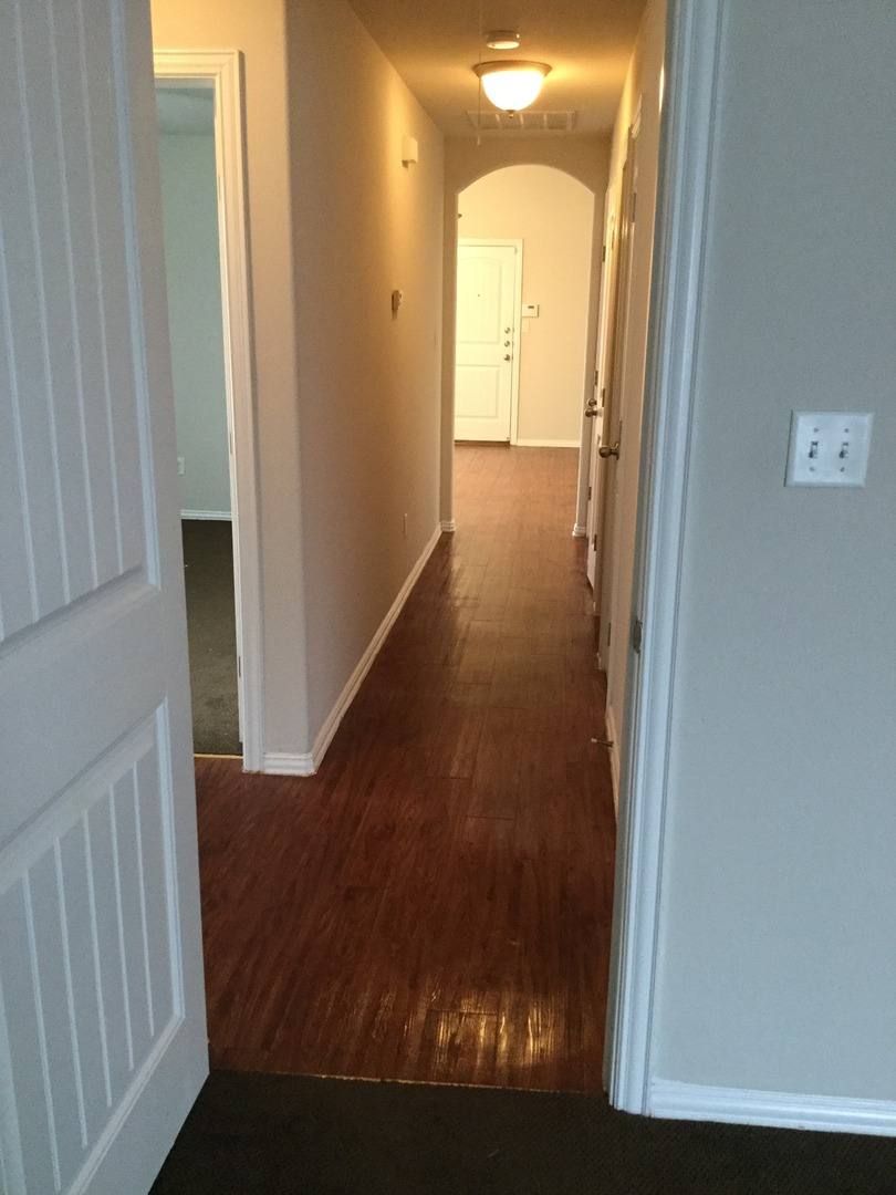 Apartment for rent at 941-943 Sylvia, Weatherford, TX 76086