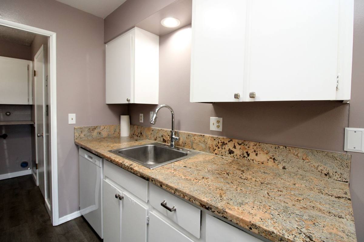 Apartment for rent at 1120 SE Baseline St, Hillsboro, OR 97123