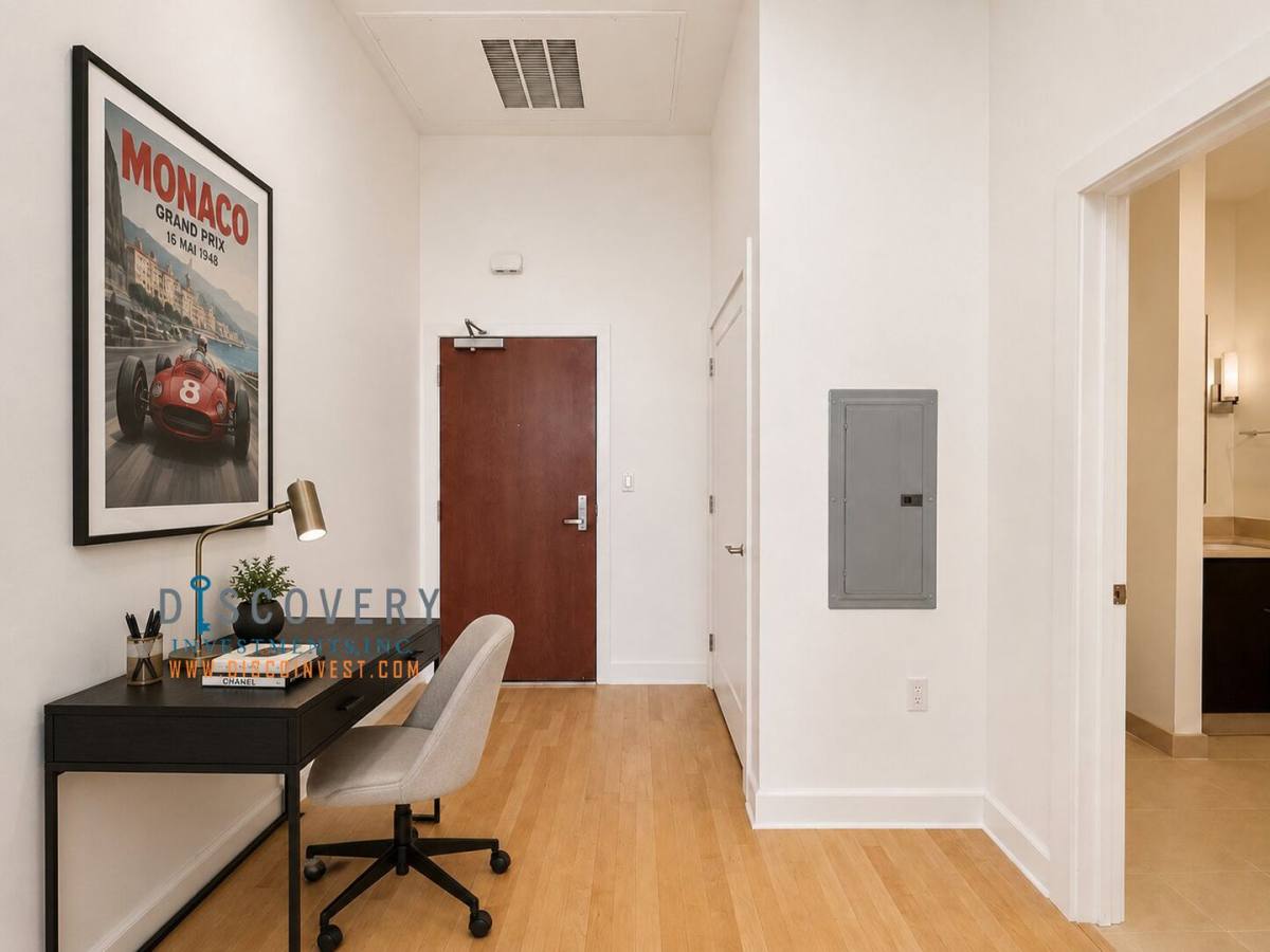 Apartment for rent at 585 9th St, Oakland, CA 94607
