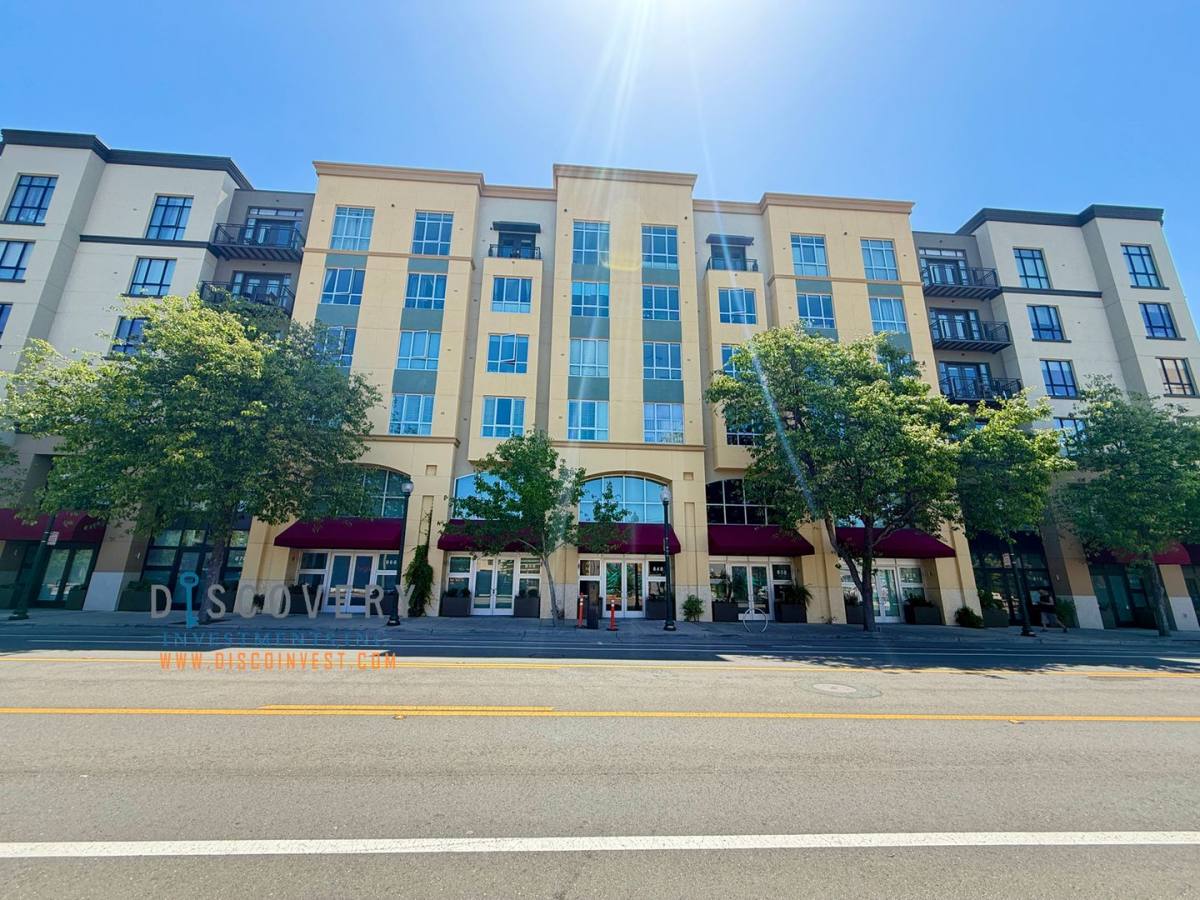 Apartment for rent at 585 9th St, Oakland, CA 94607