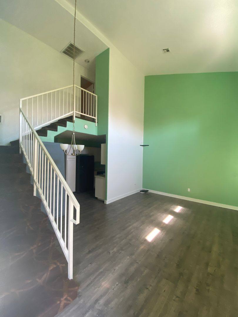 Townhouse for rent at 5264 Sacha Way, Las Vegas, NV 89118