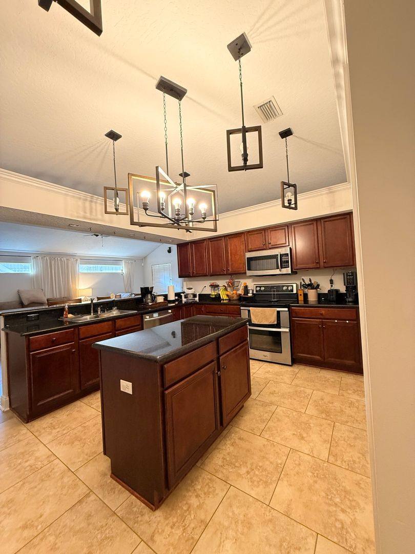House for rent at 2204 Whits Manor Rd, Fort Walton Beach, FL 32547