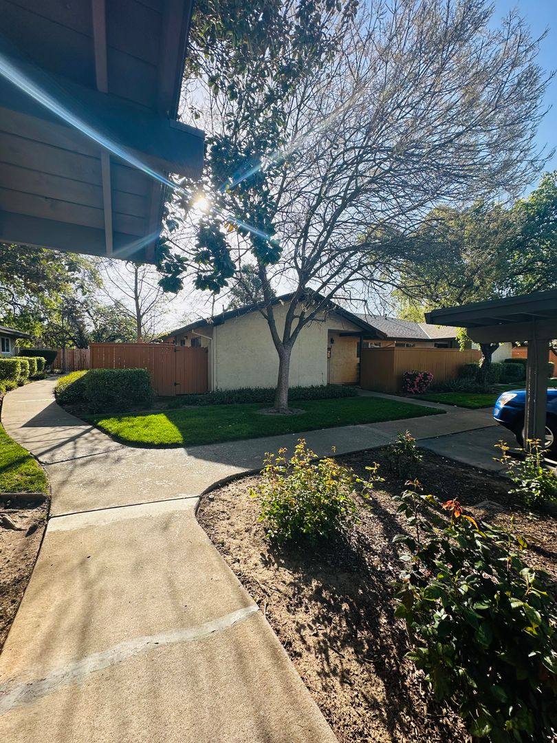 Apartment for rent at 3829 Whitney Ave, Sacramento, CA 95821