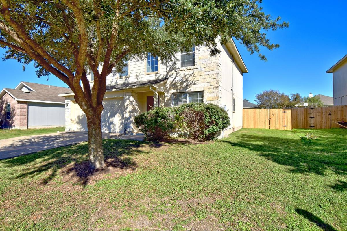 House for rent at 106 Phillips St, Hutto, TX 78634