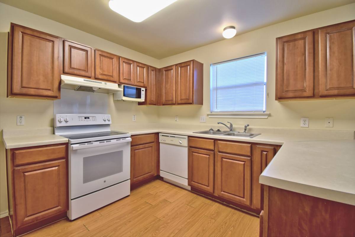House for rent at 106 Phillips St, Hutto, TX 78634