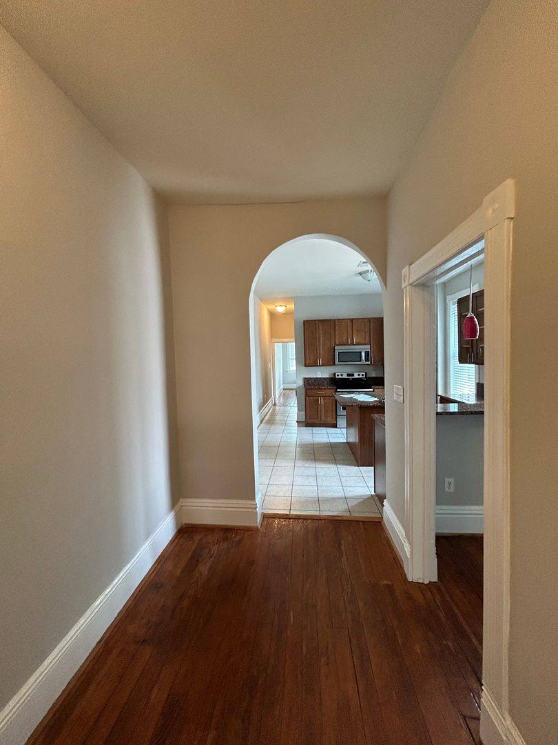 Apartment for rent at 519-521 N 30th St, Richmond, VA 23223