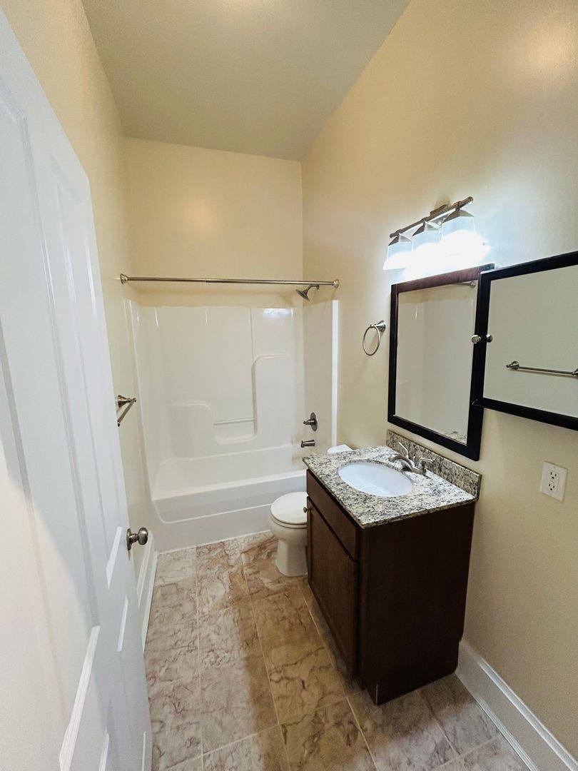 Apartment for rent at 519-521 N 30th St, Richmond, VA 23223