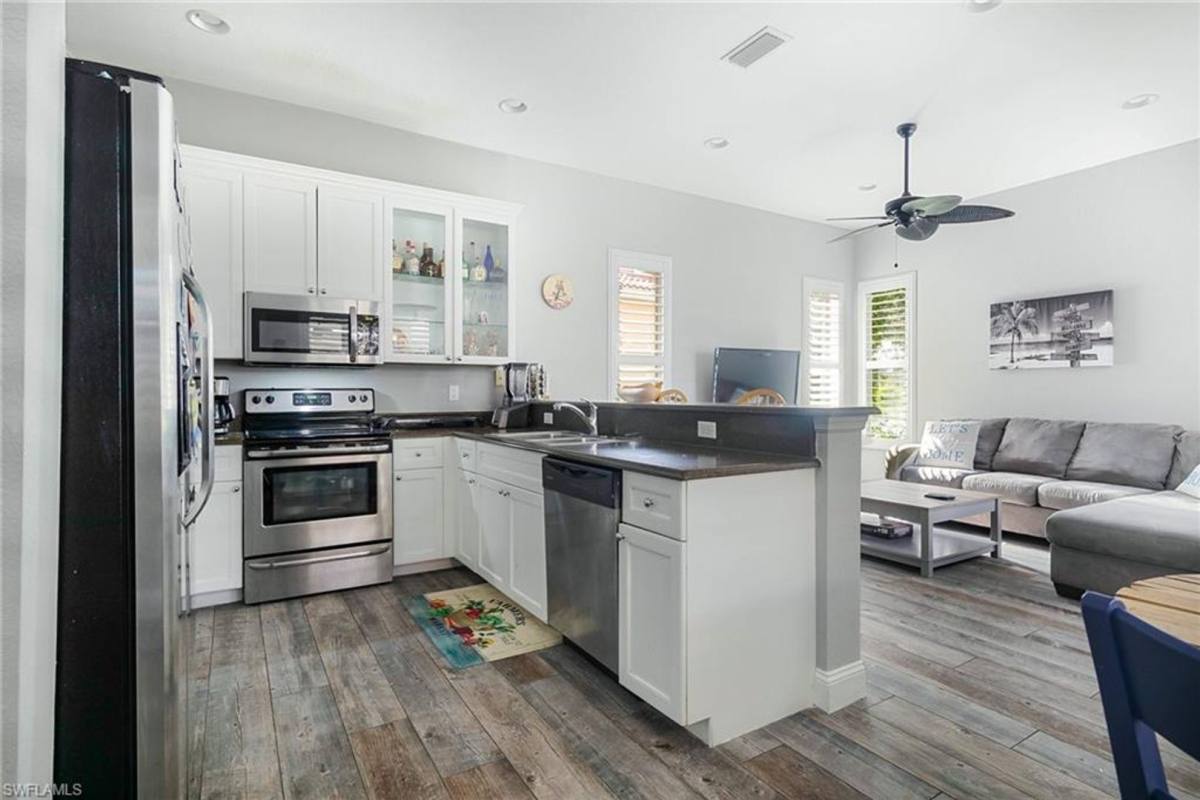 House for rent at 9139 Spring Mountain Way, Naples, FL 34110