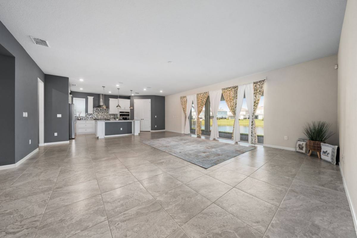 Apartment for rent at 13810 Tybee Beach Lane, Orlando, FL 32827