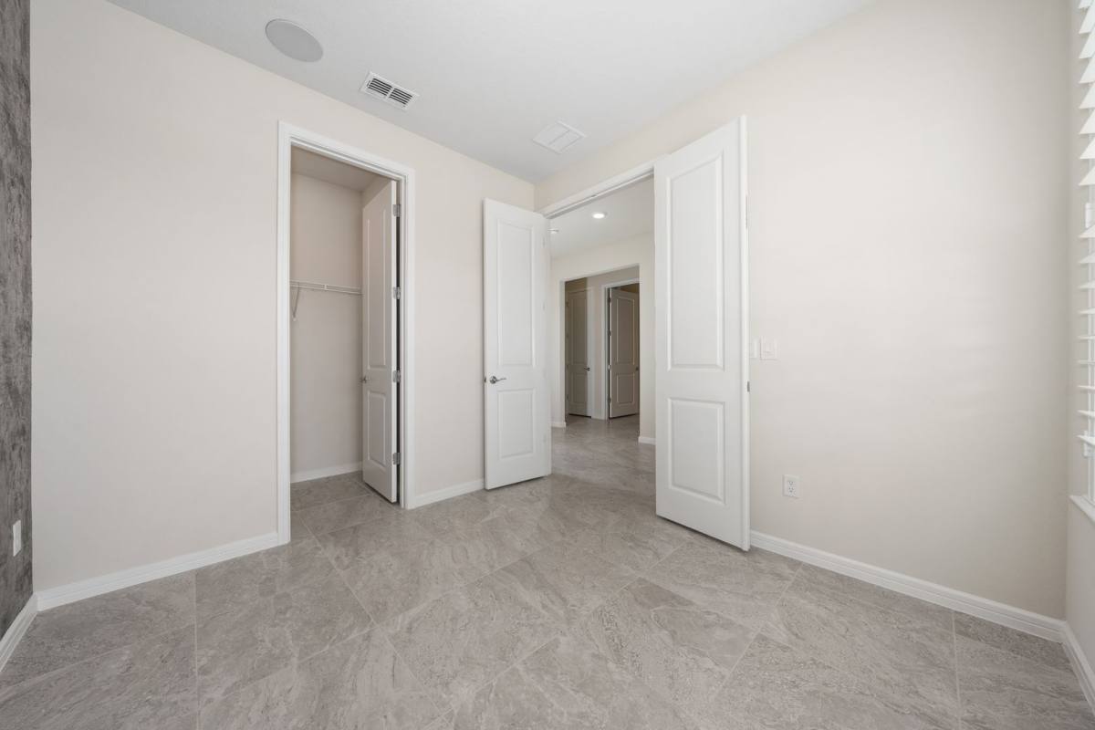 Apartment for rent at 13810 Tybee Beach Lane, Orlando, FL 32827
