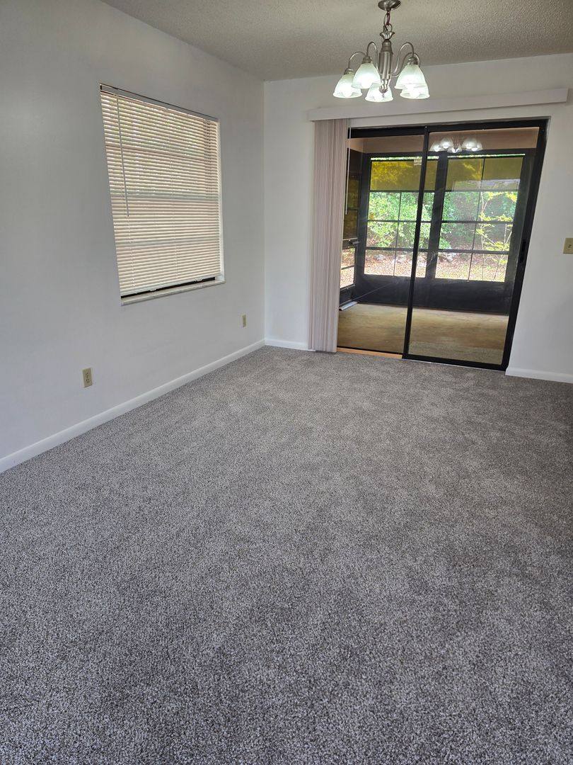 House for rent at 1150 W G Martinelli Blvd, Dunnellon, FL 34434