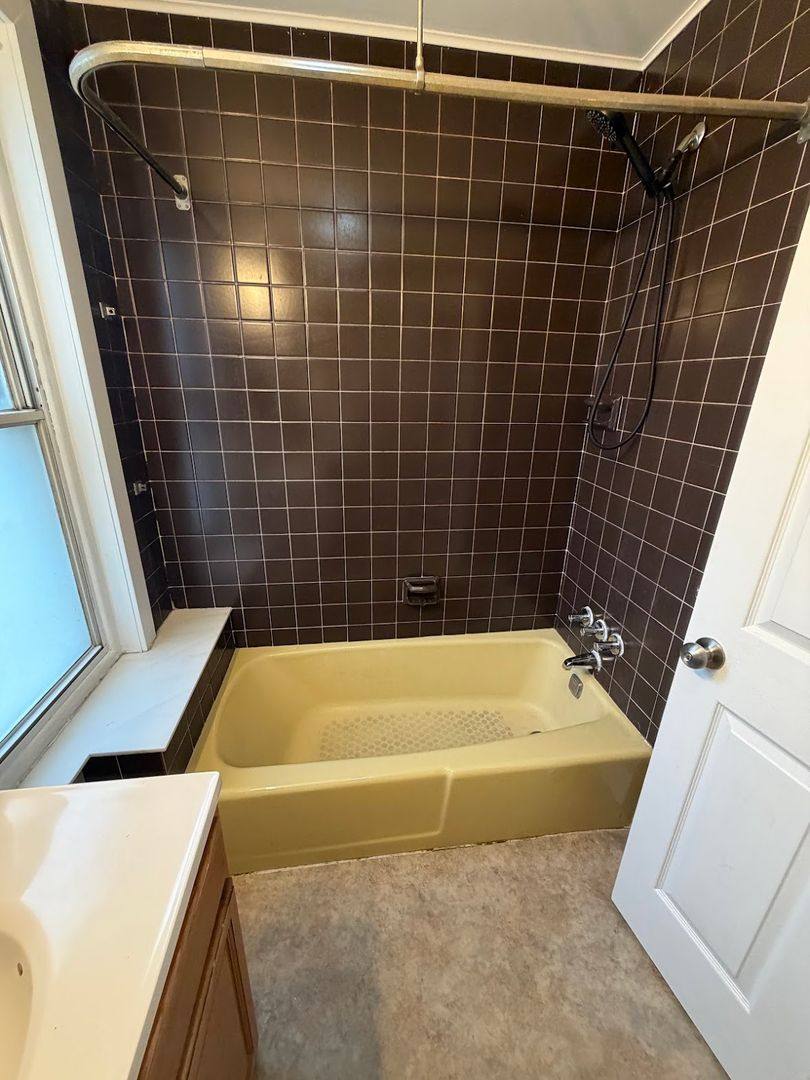 Apartment for rent at 1007 N 10th St, Reading, PA 19604