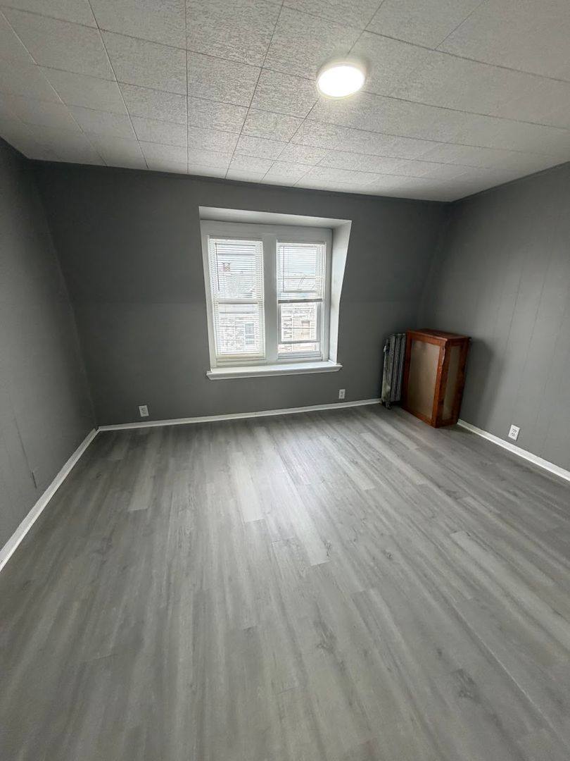 Apartment for rent at 1007 N 10th St, Reading, PA 19604