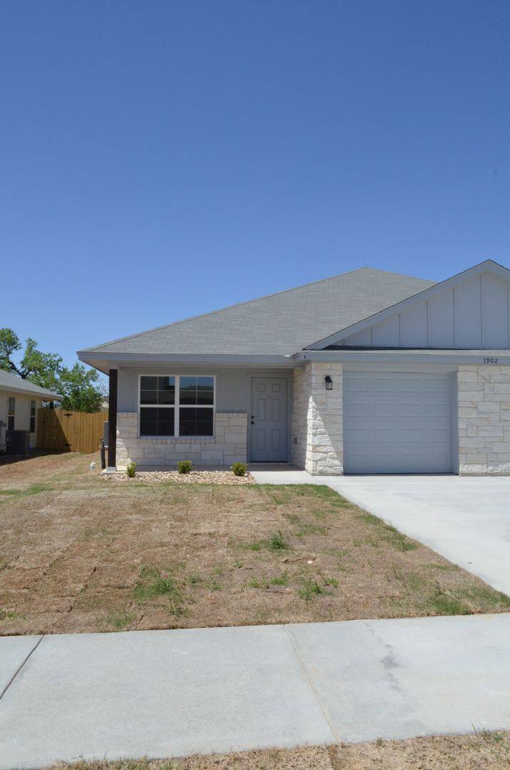 Apartment for rent at 1902 Castroville Tr, Copperas Cove, TX 76522