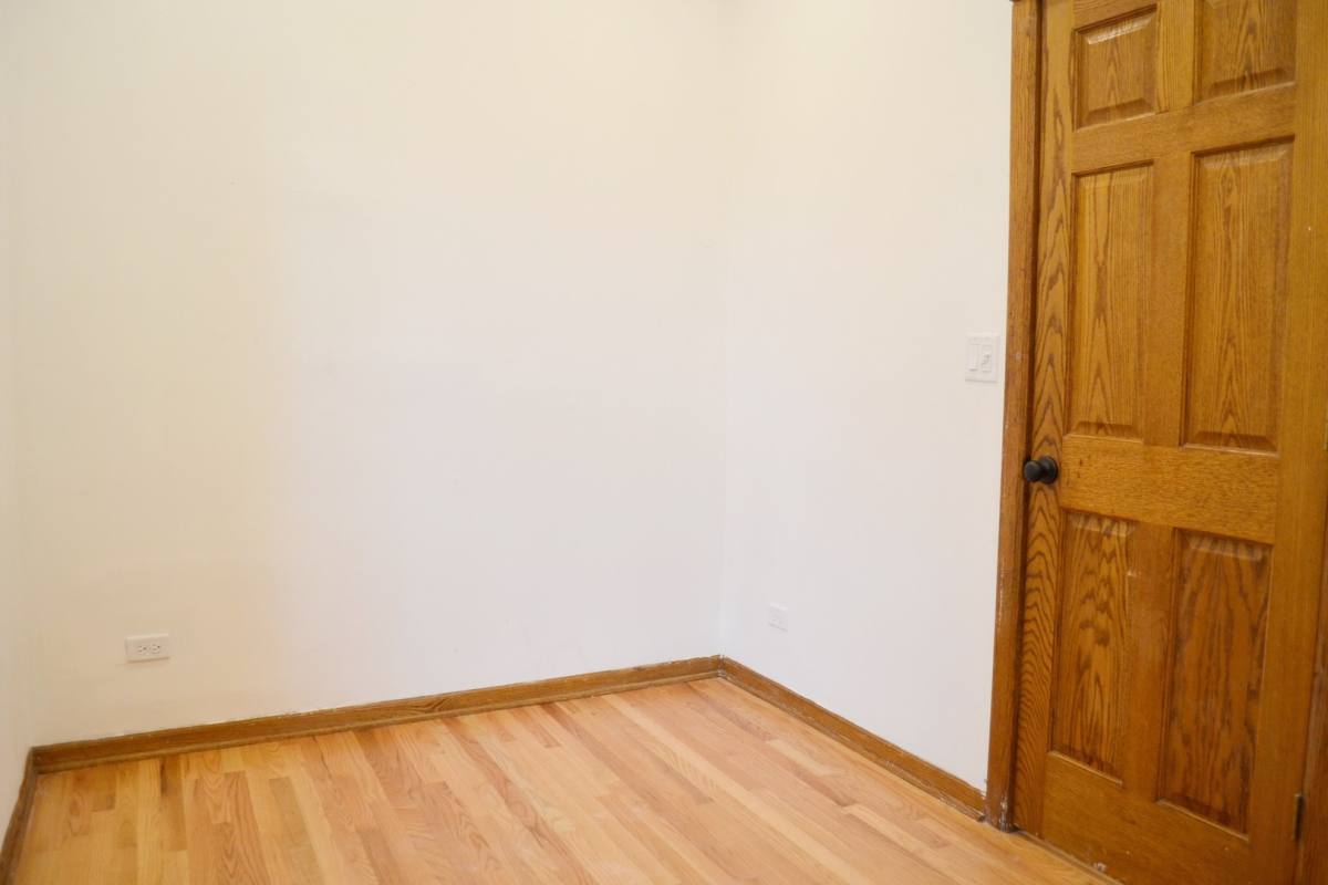 Apartment for rent at 3245 W Division, Chicago, IL 60651