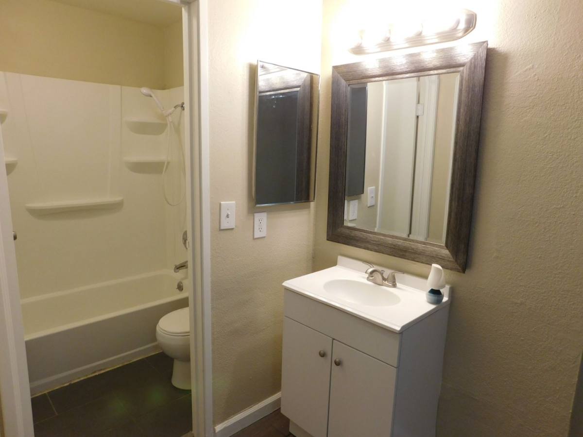 Apartment for rent at 5228 Greene Lane, Las Vegas, NV 89119