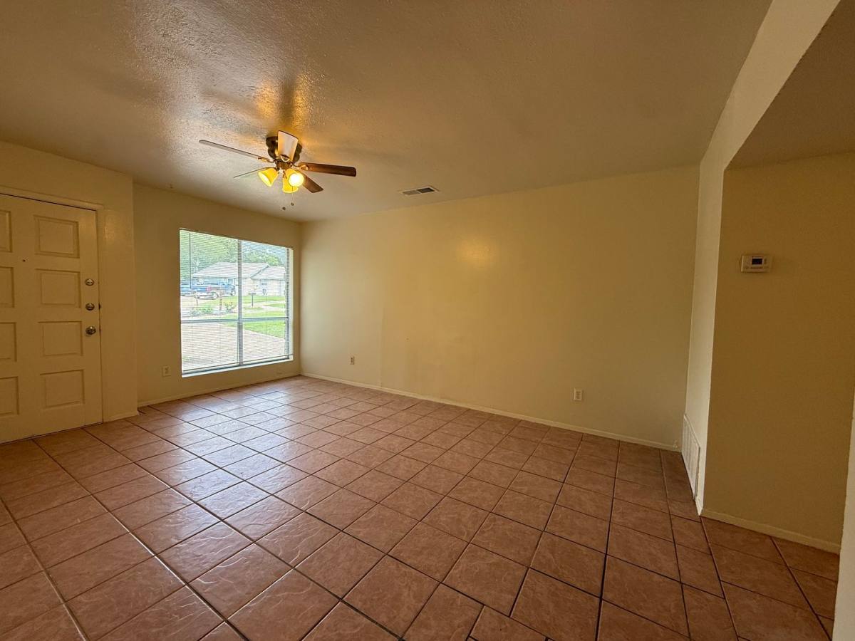House for rent at 1109 Village Green Dr, Austin, TX 78753