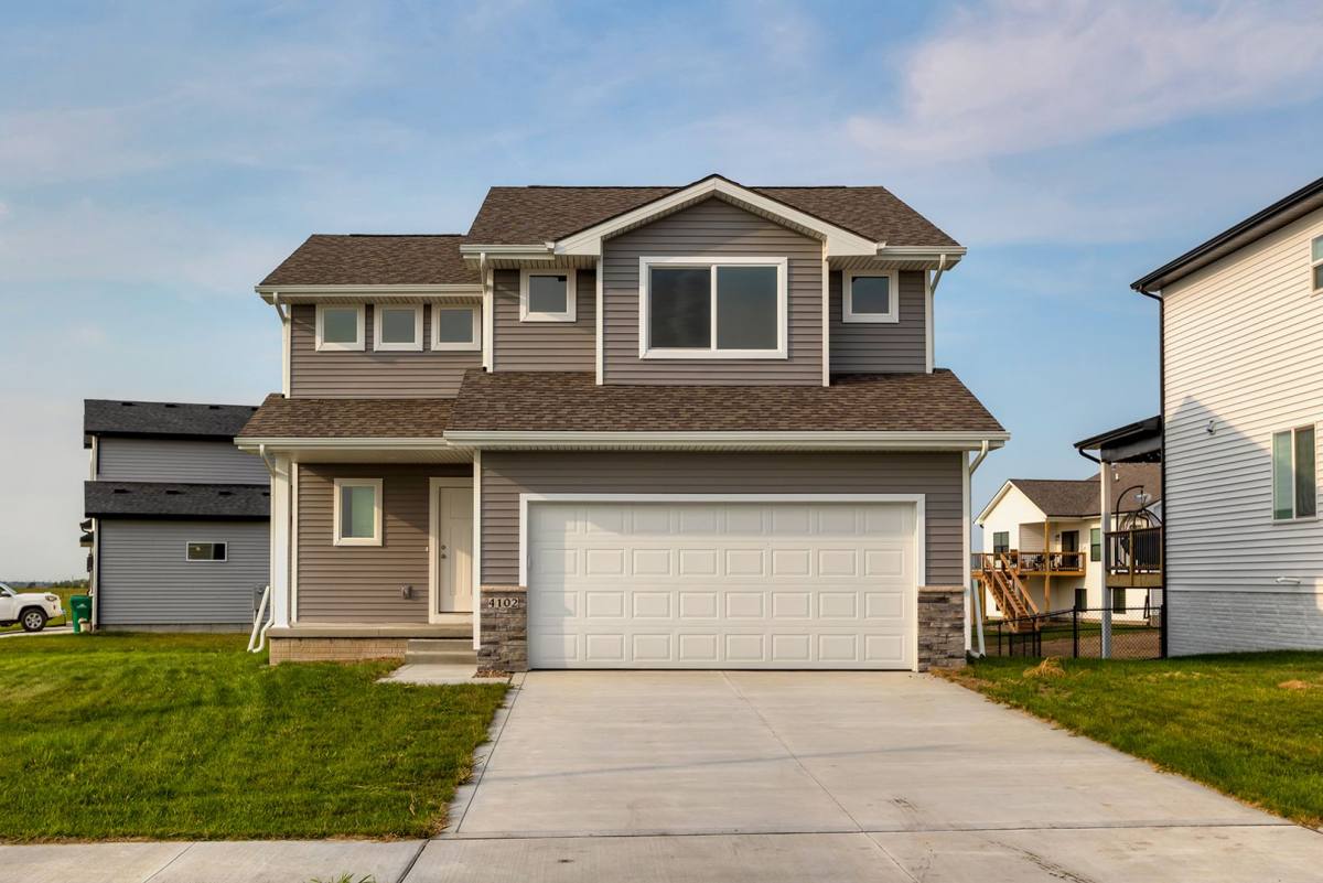 House for rent at 4102 NE 7th St, Ankeny, IA 50021