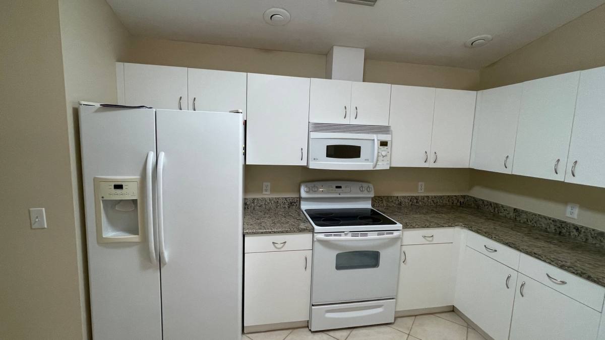 House for rent at 4456 Del Sol Blvd, Sarasota, FL 34243