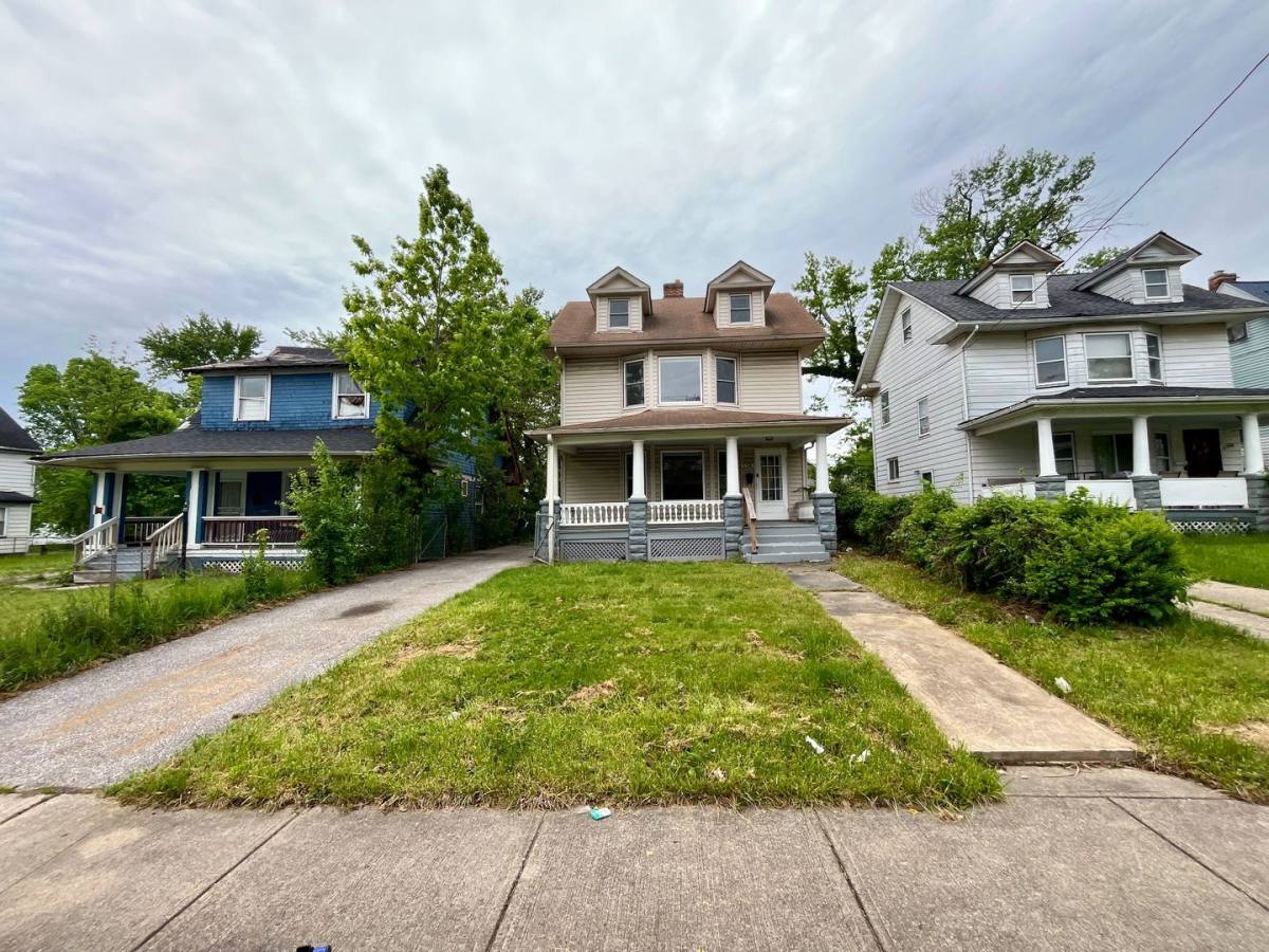 House for rent at 3390 E 135th St, Cleveland, OH 44120