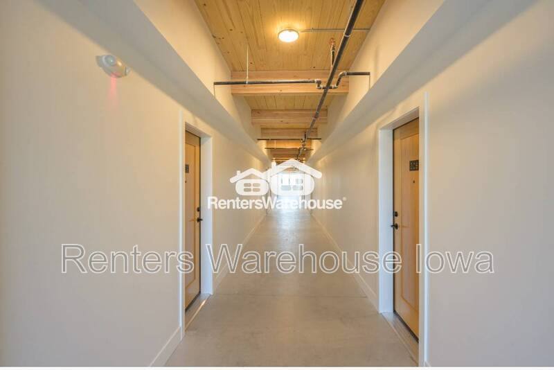 Apartment for rent at 2701 Ingersoll Ave #204, Des Moines, IA 50312