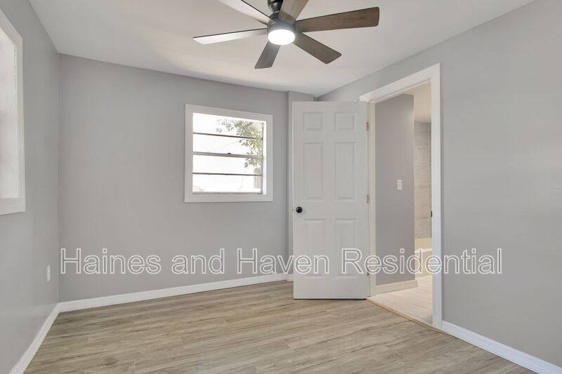 Apartment for rent at 669 Ave B NW #10, Winter Haven, FL 33880