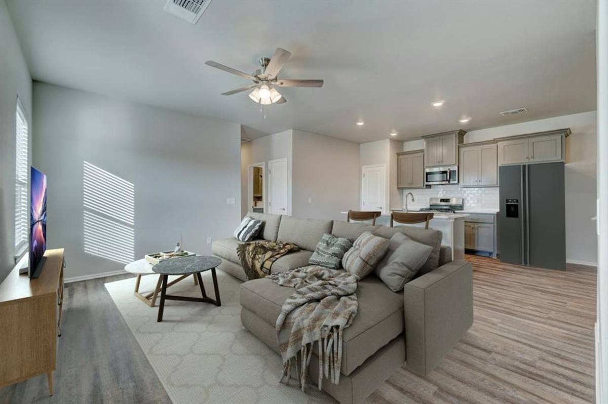 Townhouse for rent at 9336 NW 124th St, Yukon, OK 73099