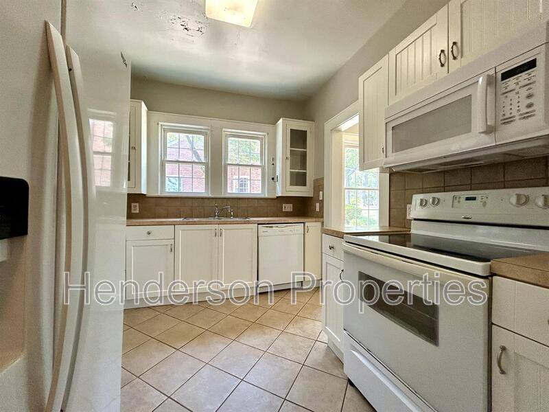 House for rent at 1326 St Julien, Charlotte, NC 28205
